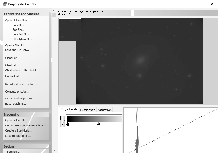 \includegraphics[width=1.0\textwidth,keepaspectratio,clip]{DeepSkyStacker}